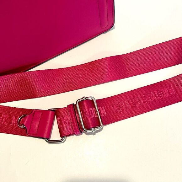 STEVE MADDEN Bevelyn Crossbody Satchel Raspberry - Picture 11 of 14